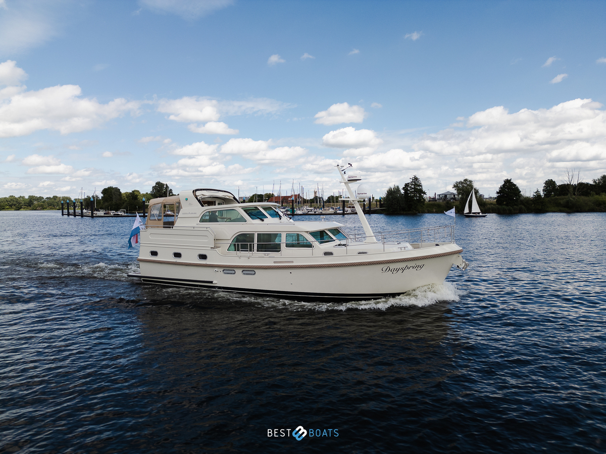 hoofdfoto: 1 Linssen Grand Sturdy 450 AC Variotop