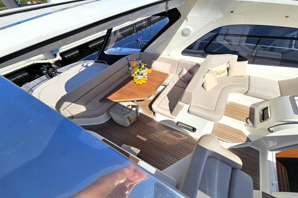 foto: 40 Bavaria 43 HT