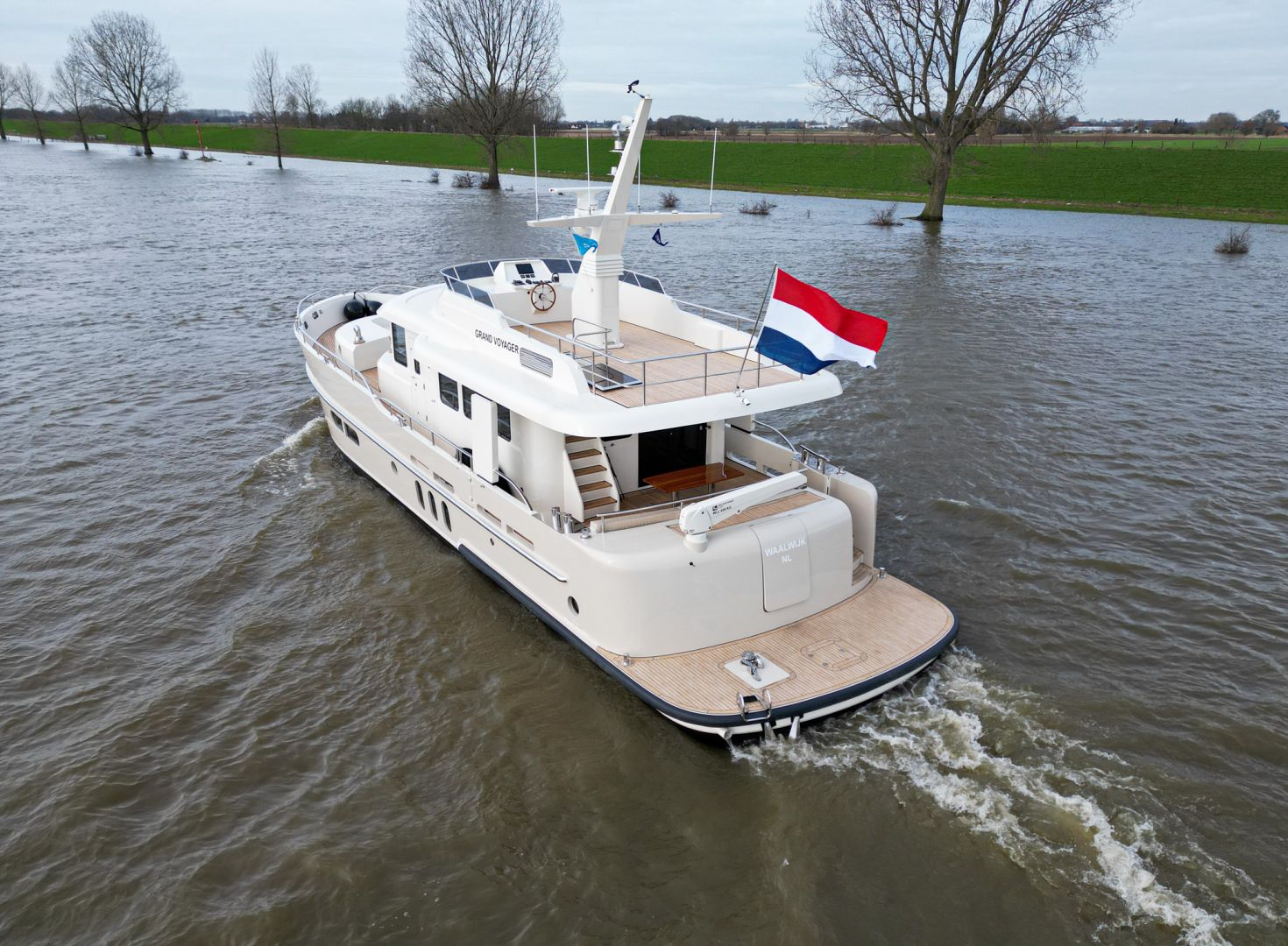 foto: 14 De Alm Grand Voyager 65