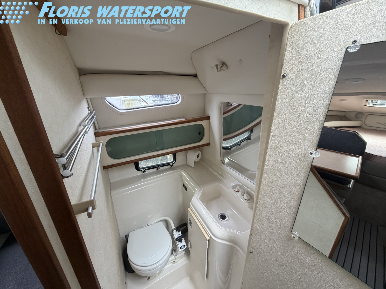 foto: 6 Bayliner Ciera 2855