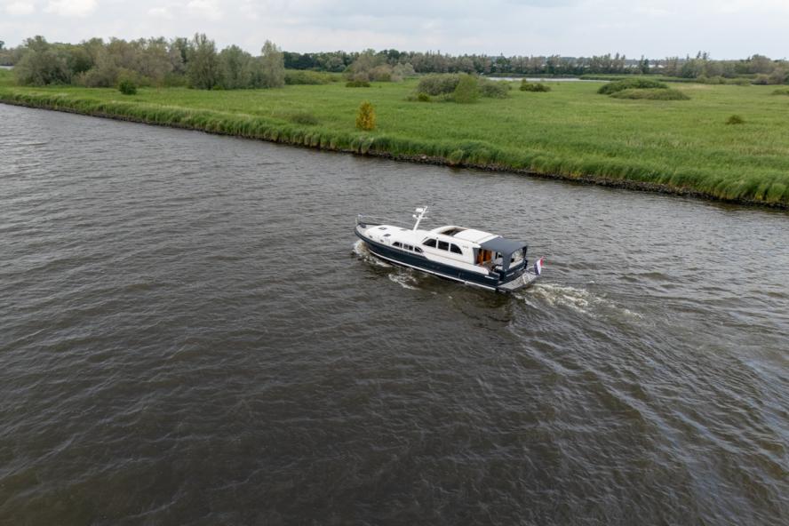 foto: 9 Linssen Grand Sturdy 470 Sedan