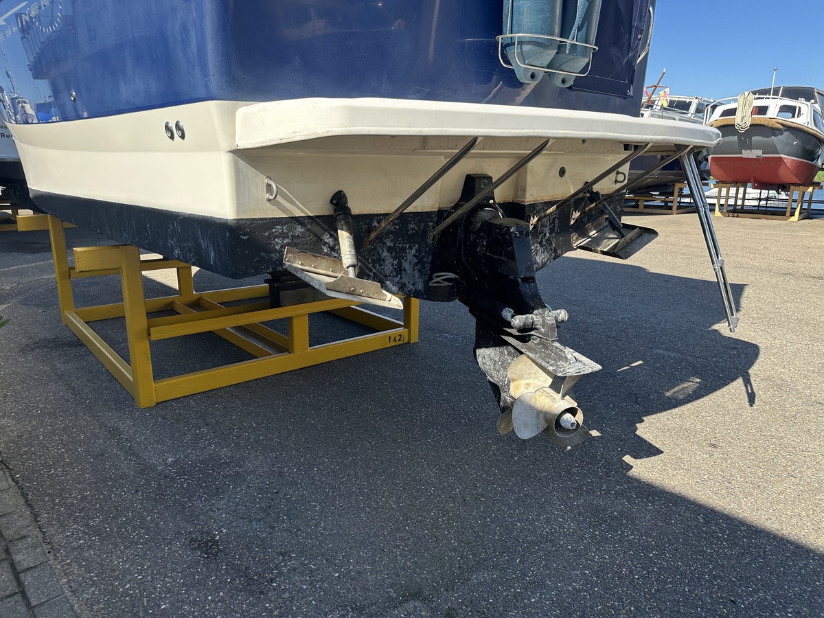 foto: 13 Bayliner 246 Discovery 