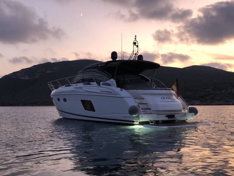 foto: 9 Princess V 48