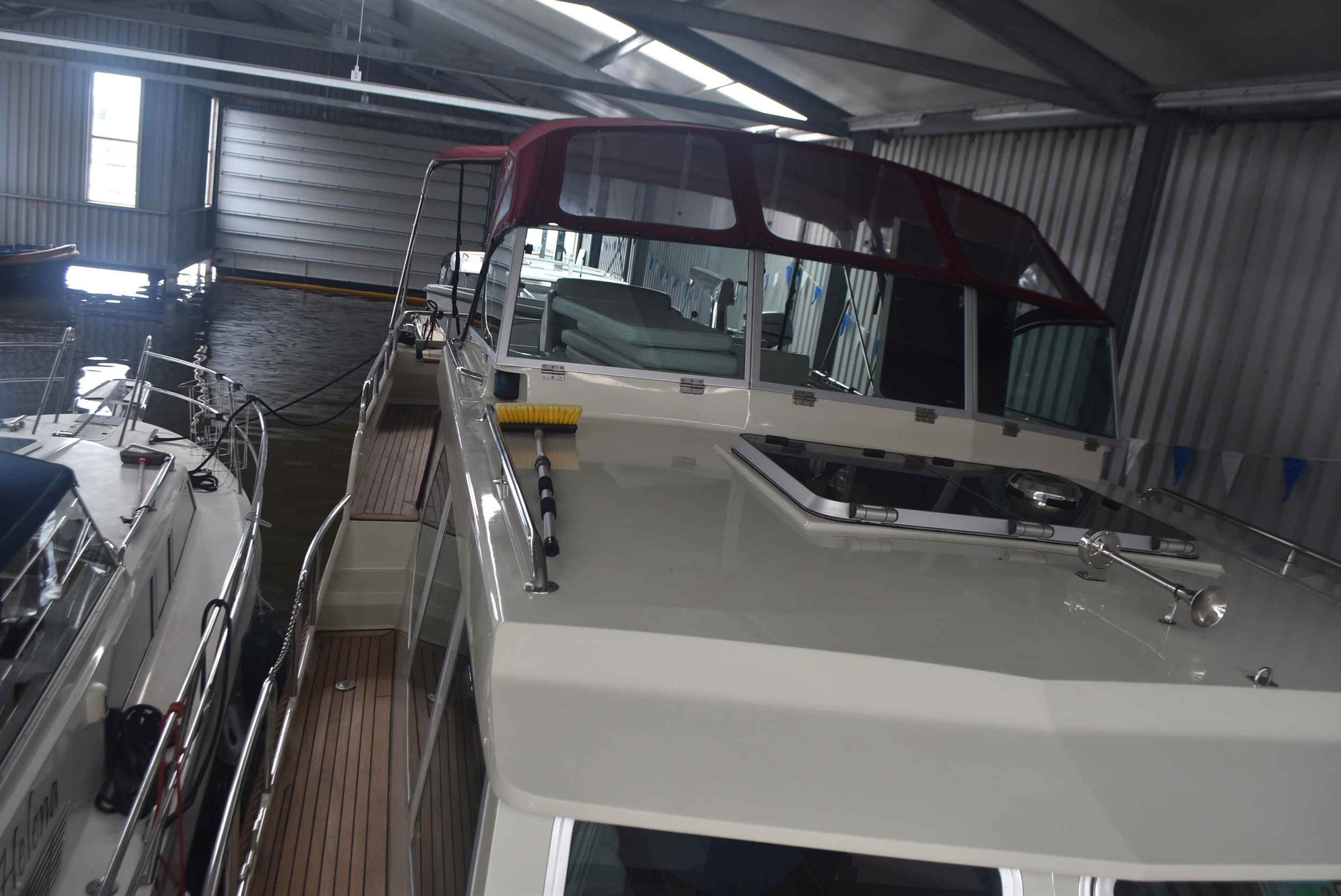 foto: 20 Linssen 380 AC