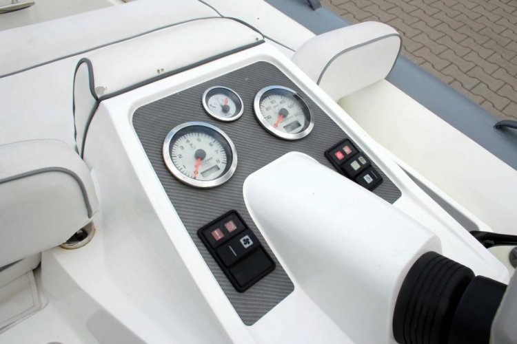 foto: 7 Williams Jet Tenders Turbojet 285