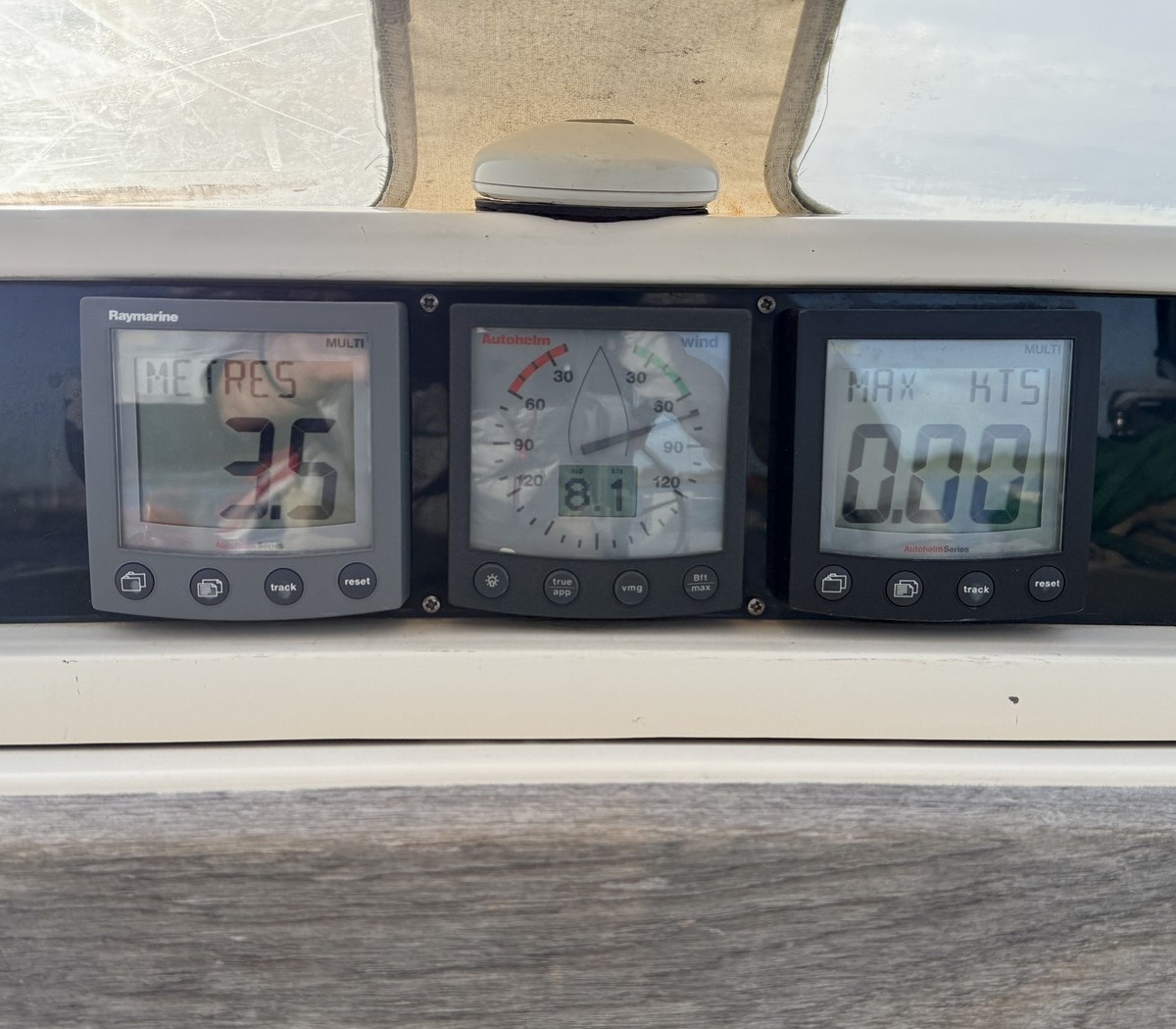 foto: 21 Oyster 45 Deck Saloon