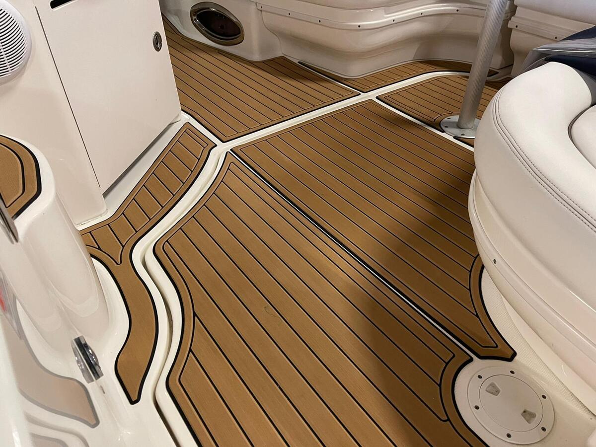 foto: 11 Sea Ray 340 Sundancer