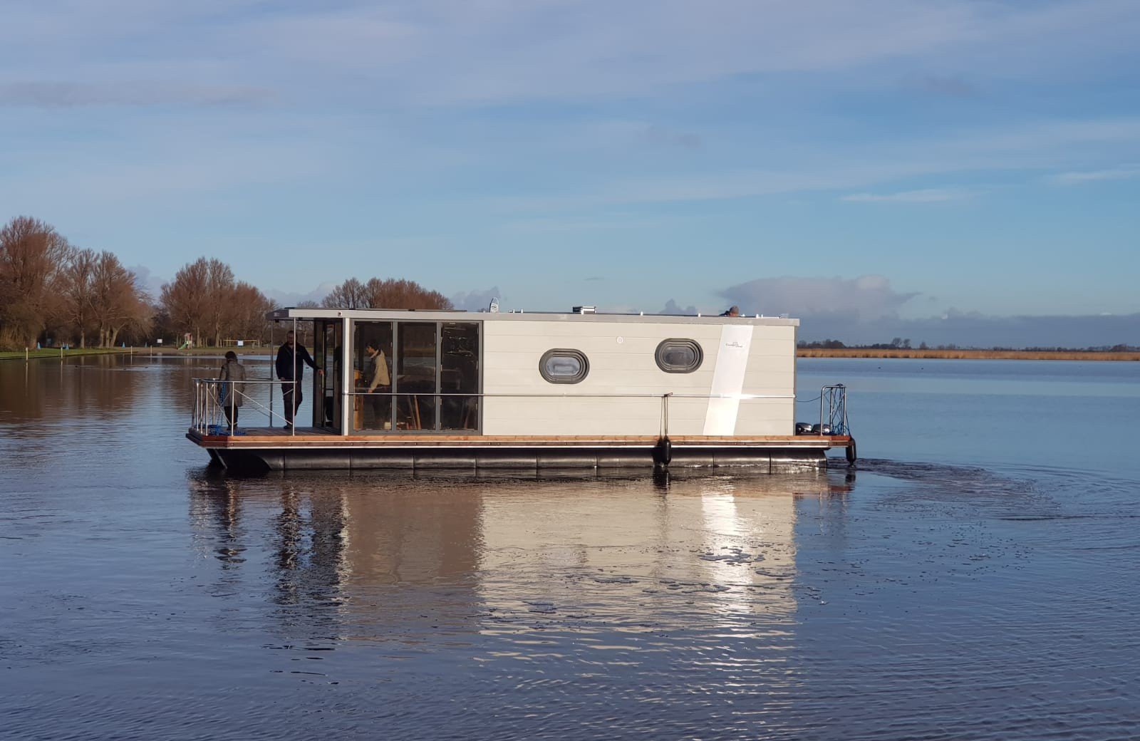 foto: 4 Campi 400 Houseboat