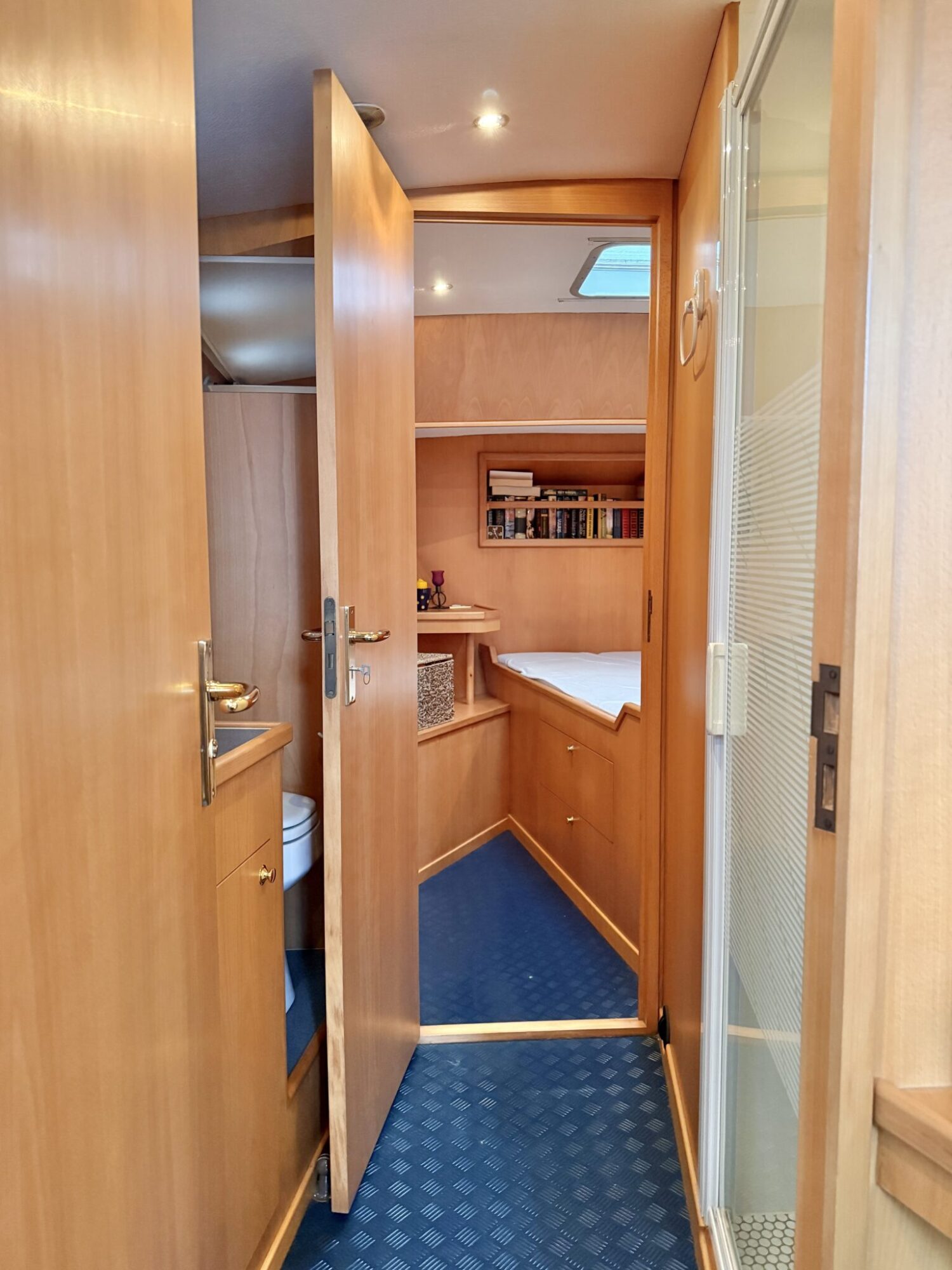 foto: 13 Pilot Pilot 44