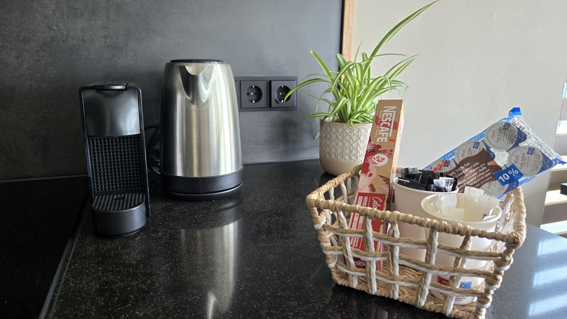 foto: 14 Castalia Evt. Met Koopligplaats Special Houseboat 1460 X 500