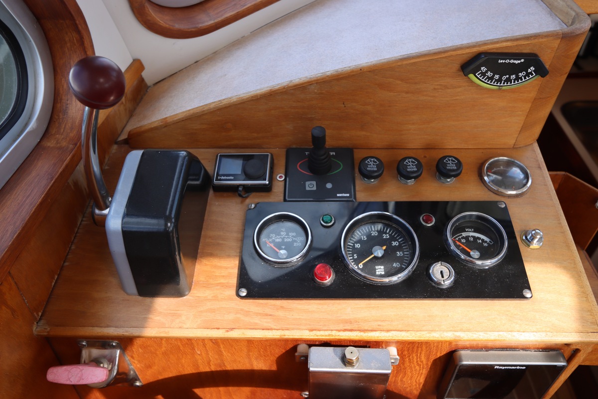 foto: 28 Koopmans 33 Deck Salon