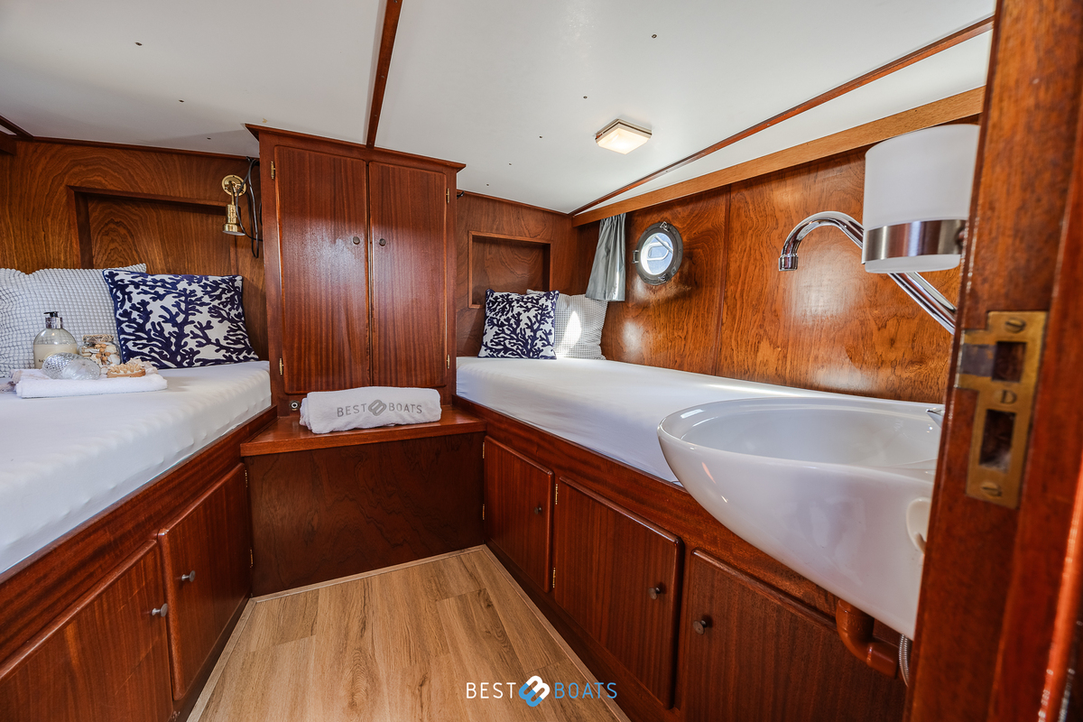 foto: 21 Exellent 1000 Hybride Patrol