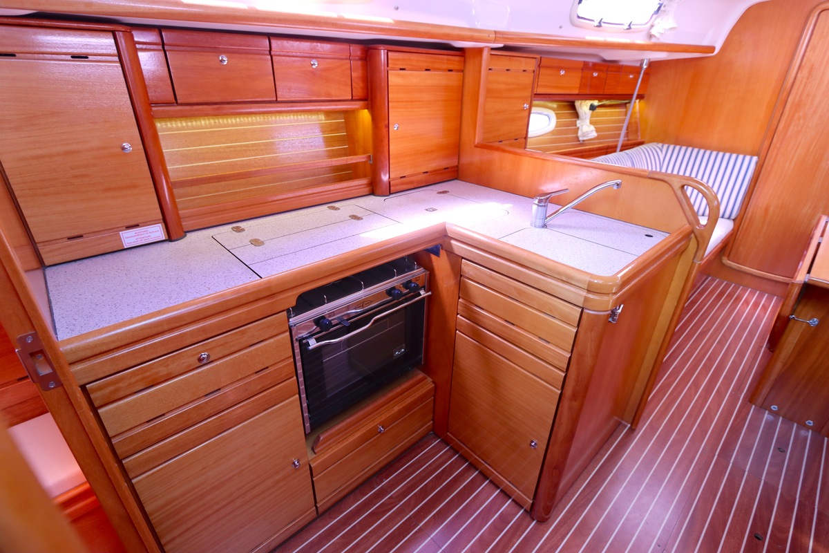 foto: 13 Bavaria 37-2 C