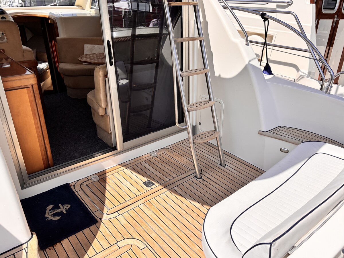 foto: 7 Rodman  30 Cruiser Flybridge 