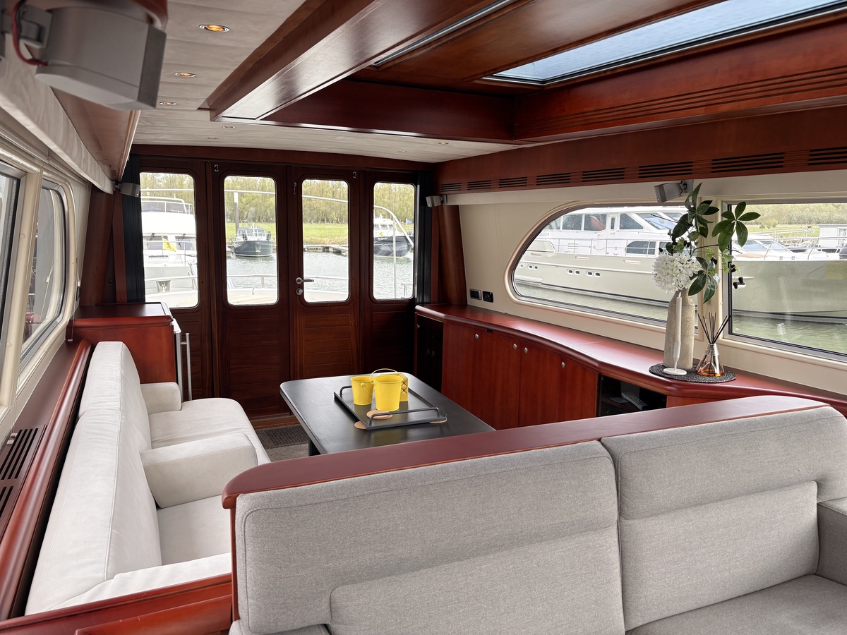 foto: 11 Pacific Prestige 190