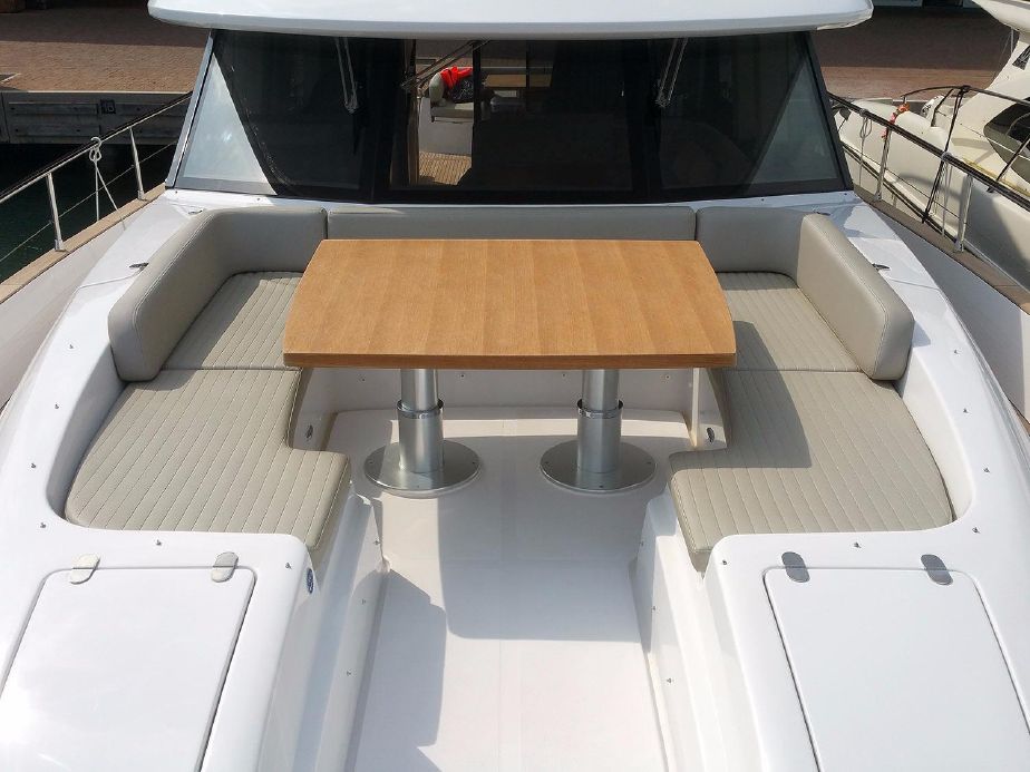 foto: 7 Azimut Magellano 53