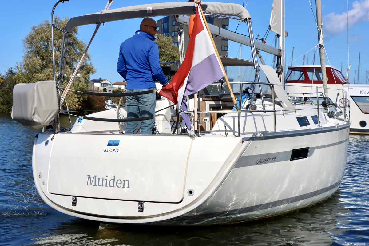 foto: 15 Bavaria  32 Cruiser