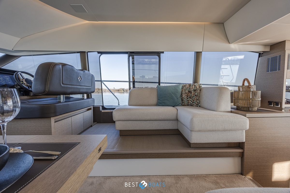 foto: 28 Prestige 520 FLY