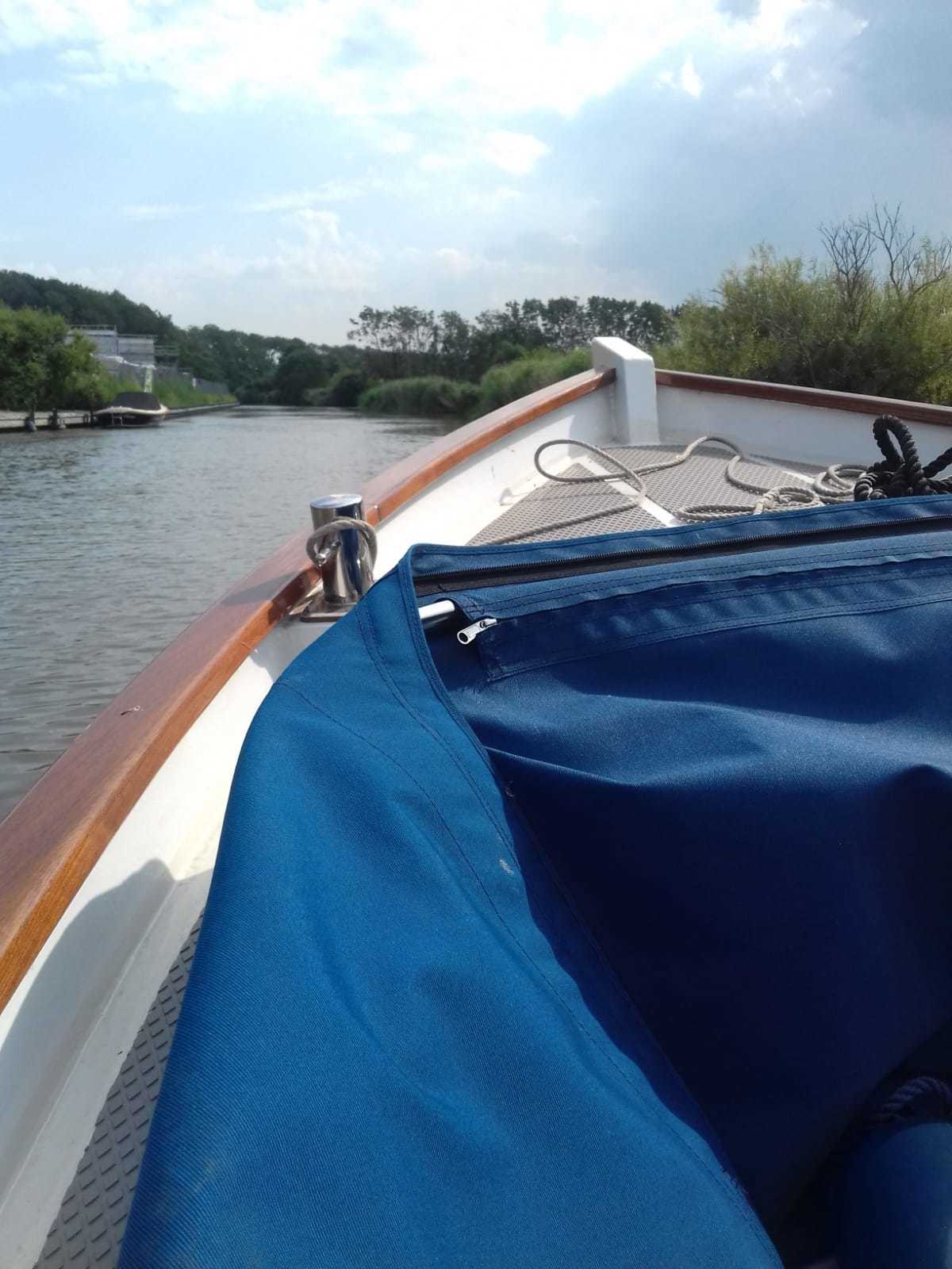 foto: 10 Overnaadse Sloep 750