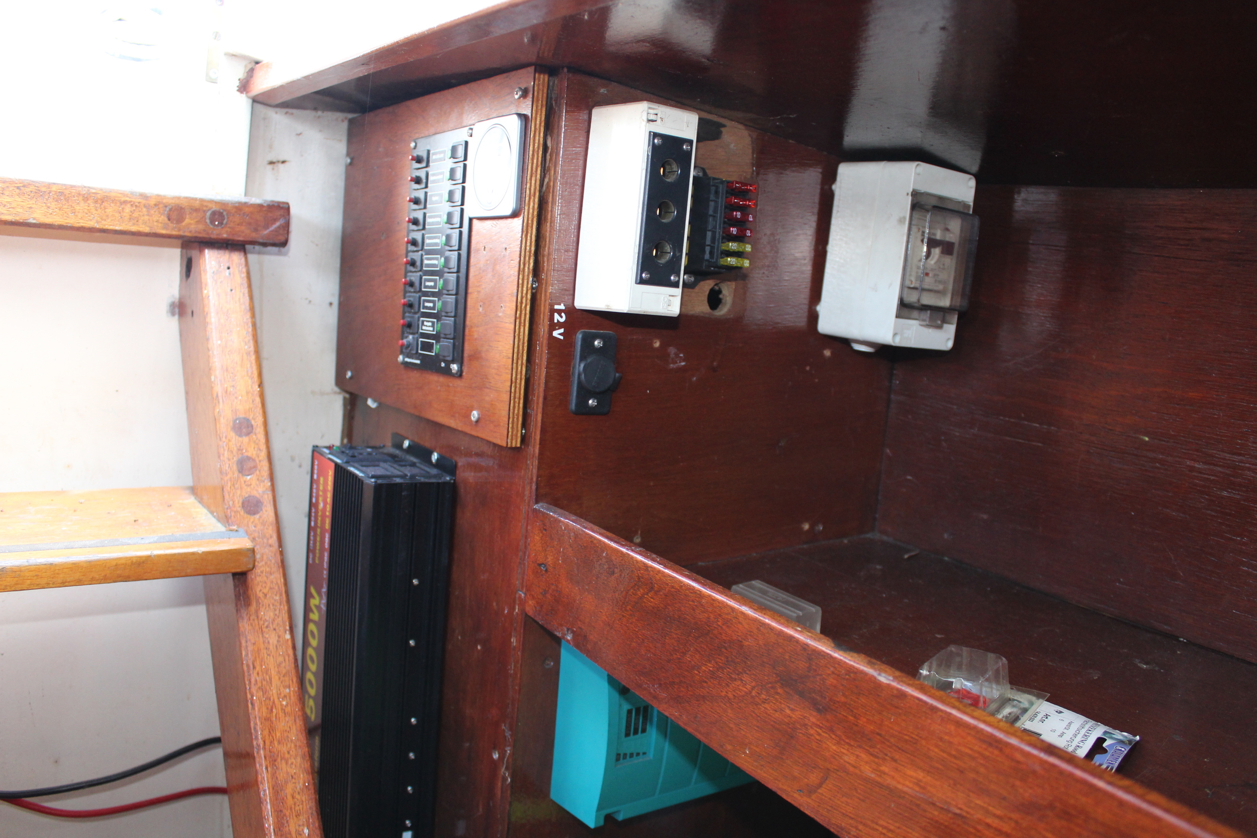 foto: 12 Cabin 9.75