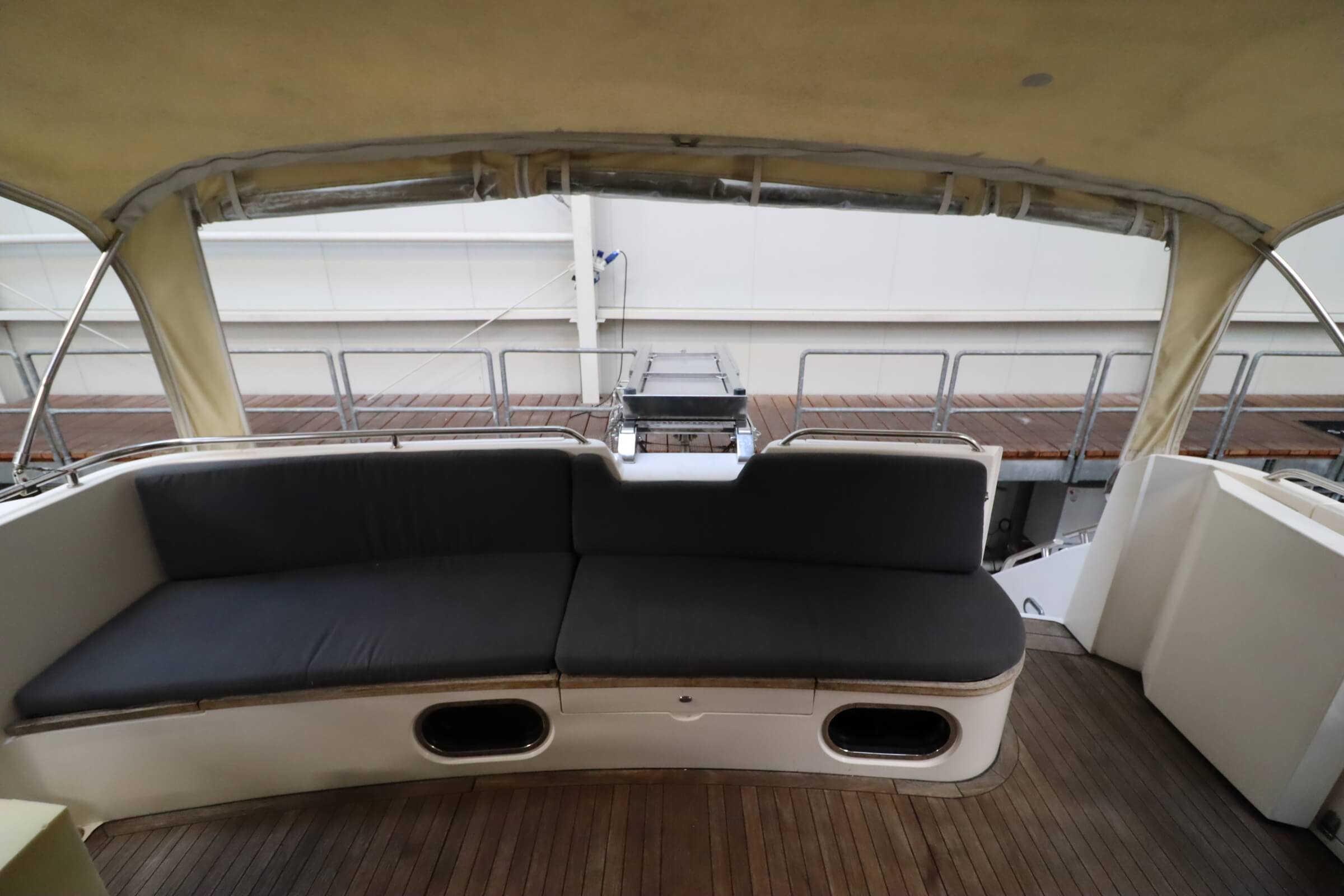 foto: 11 Fairline Squadron 50