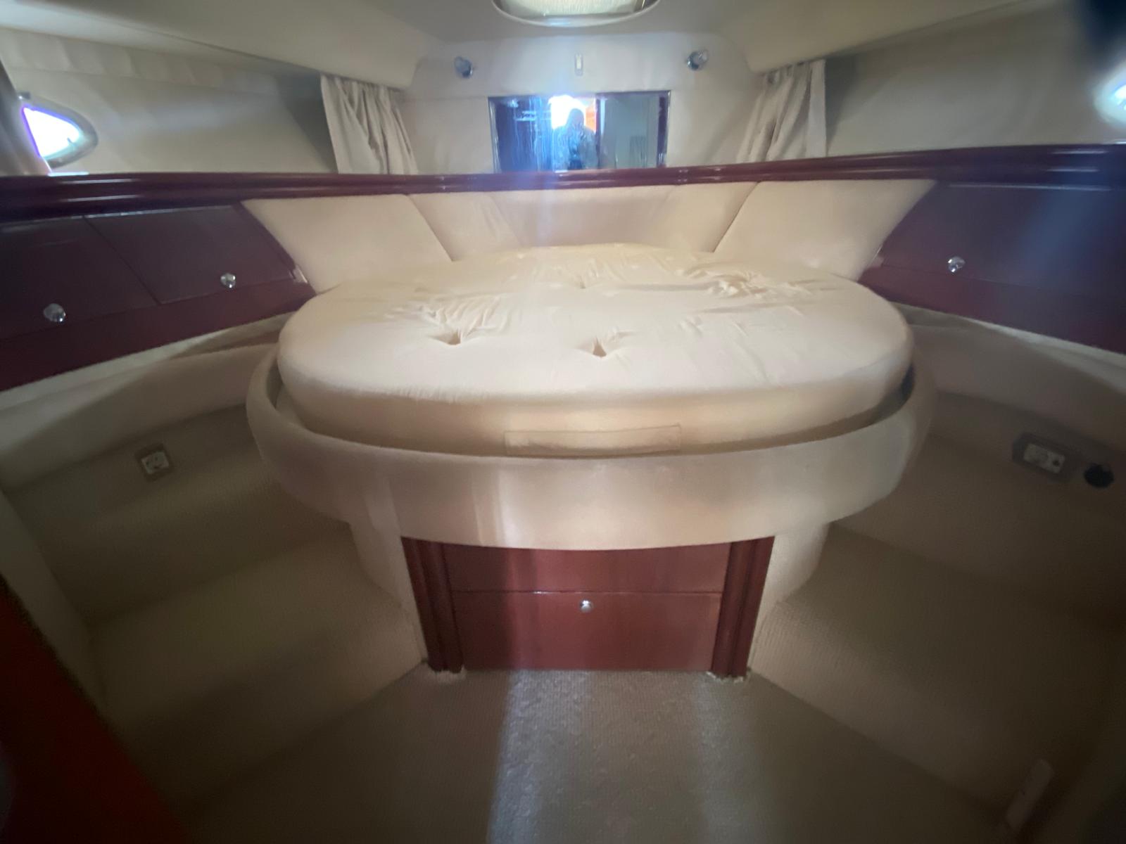 foto: 6 Fairline Phantom 43