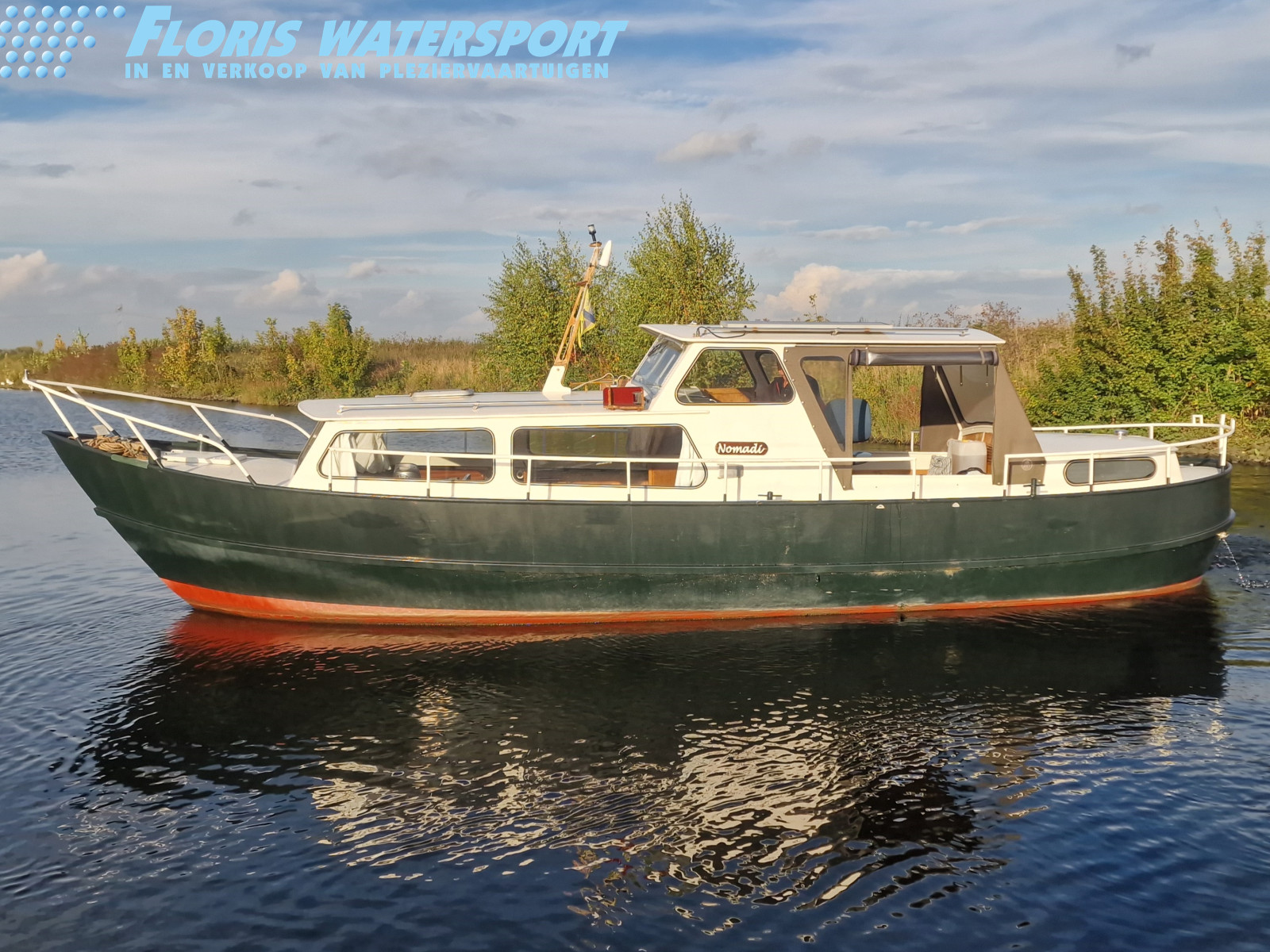 foto: 5 Pikmeerkotter  950AK 