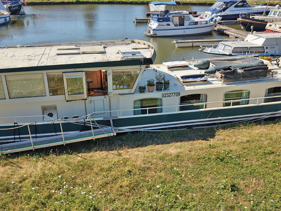 foto: 25 Luxe Motor 24.00, UBC Rijn