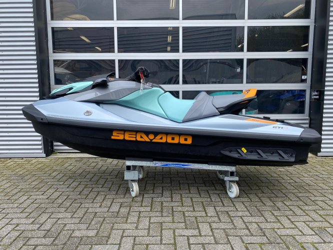 foto: 6 Sea-Doo GTI SE 170