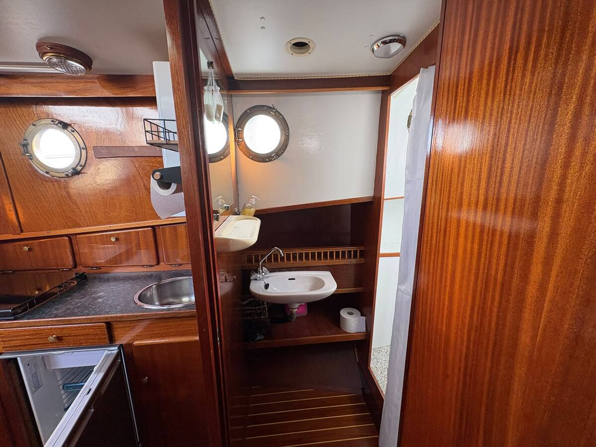 foto: 9 Linssen  st. Josef 1050