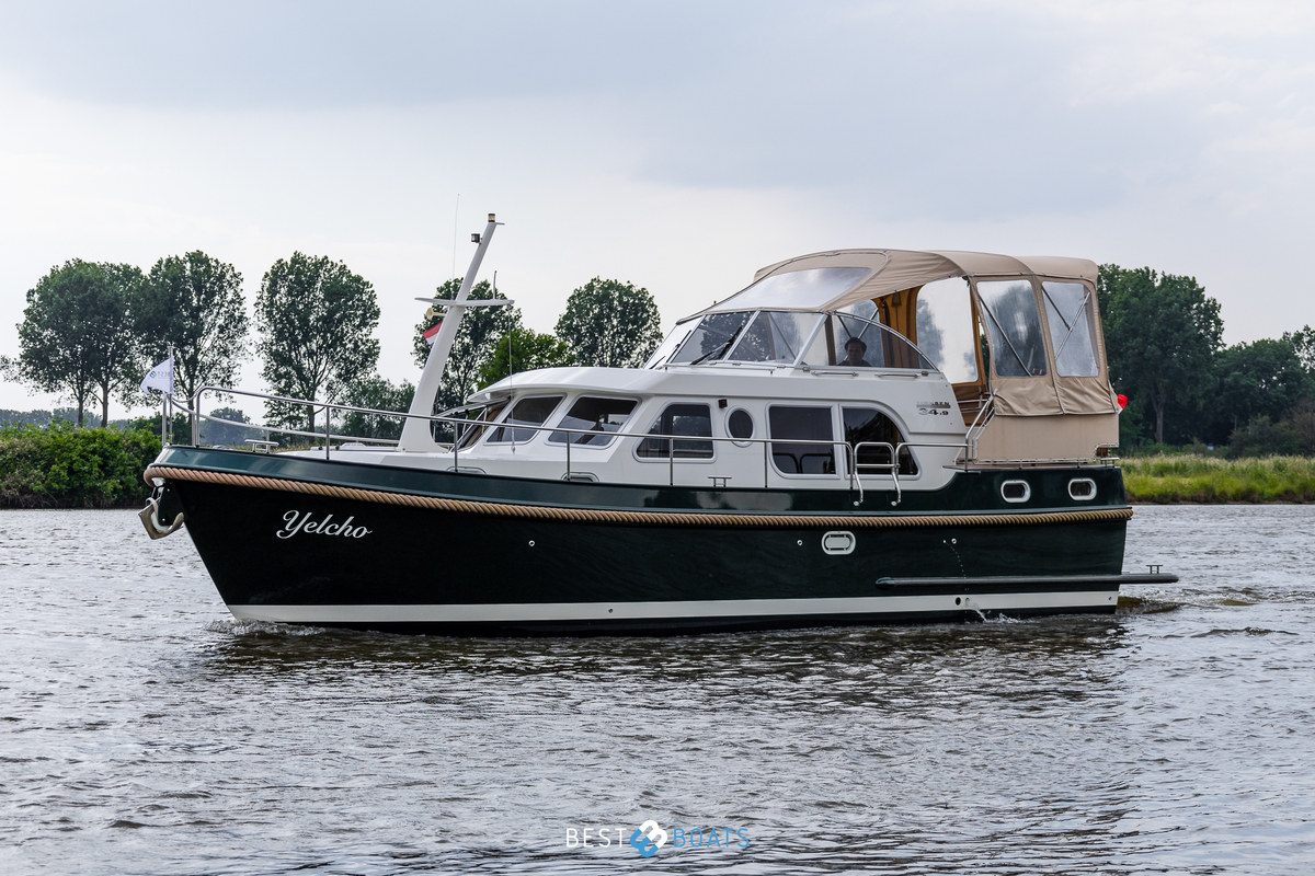 foto: 16 Linssen Grand Sturdy 34.9 AC