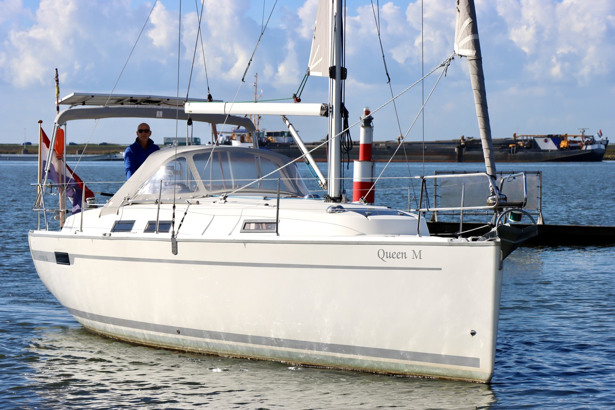 foto: 16 Bavaria  32 Cruiser