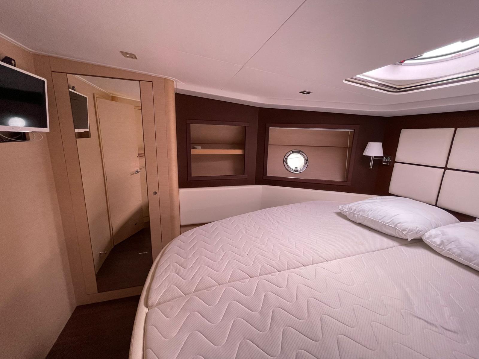 foto: 7 Beneteau Monte Carlo 47