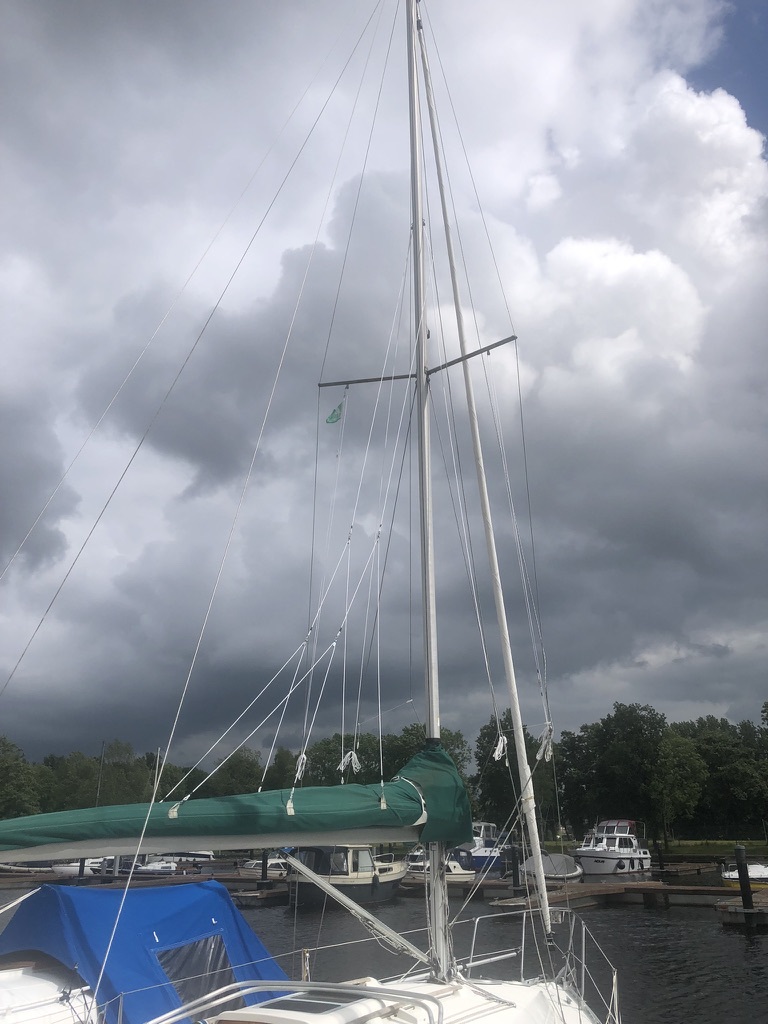 foto: 7 Beneteau Oceanis 281