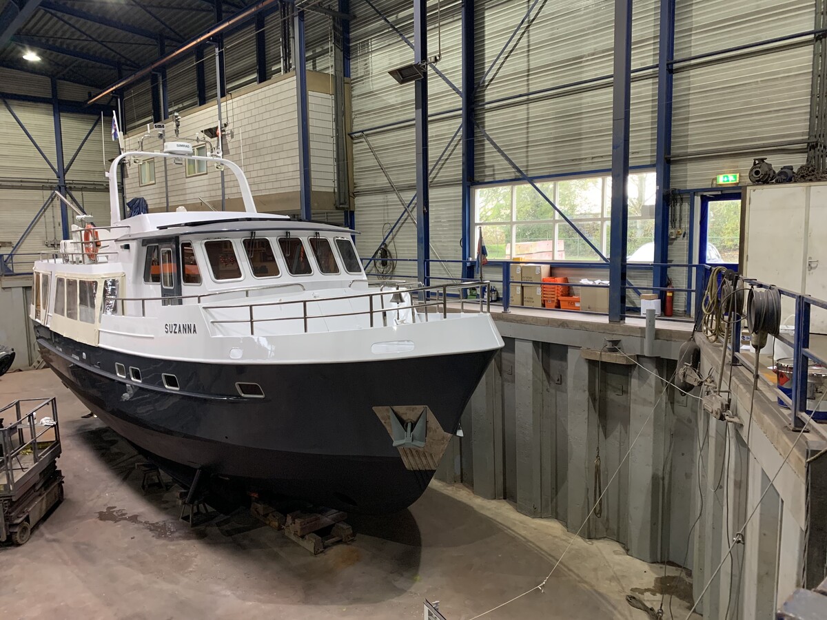 foto: 5 Vripack  Trawler 15.75 