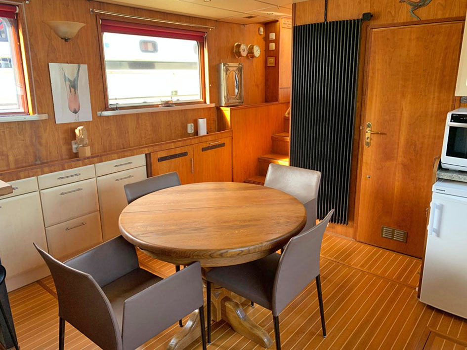 foto: 19 Luxe Motor 18.30