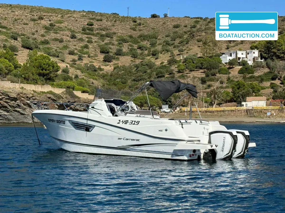 hoofdfoto: 1 Jeanneau Cap Camarat 8.5CC