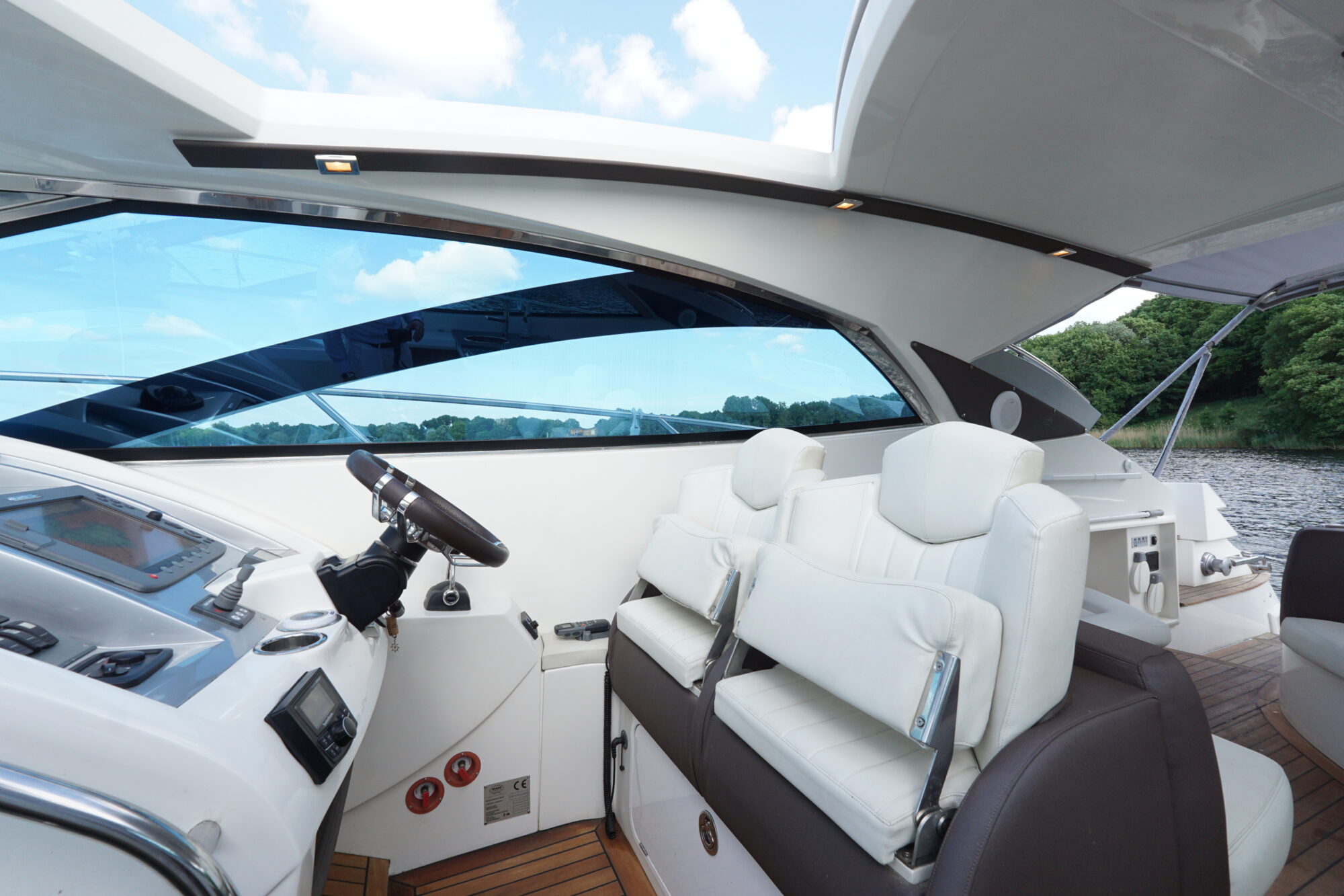 foto: 41 Sessa Sessa C52 HT