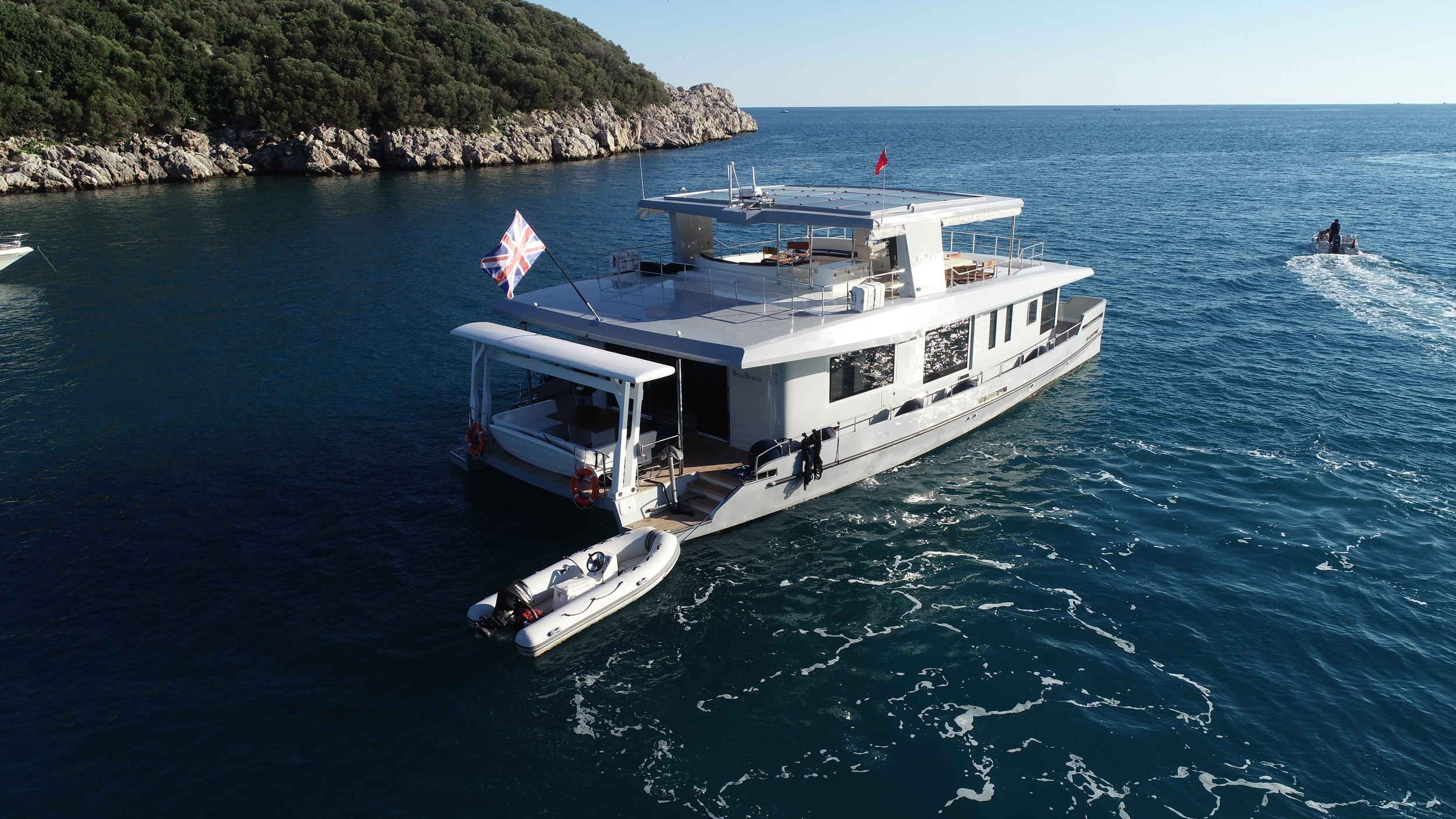 foto: 8 Maison Marine 66 Houseboat- Catamaran