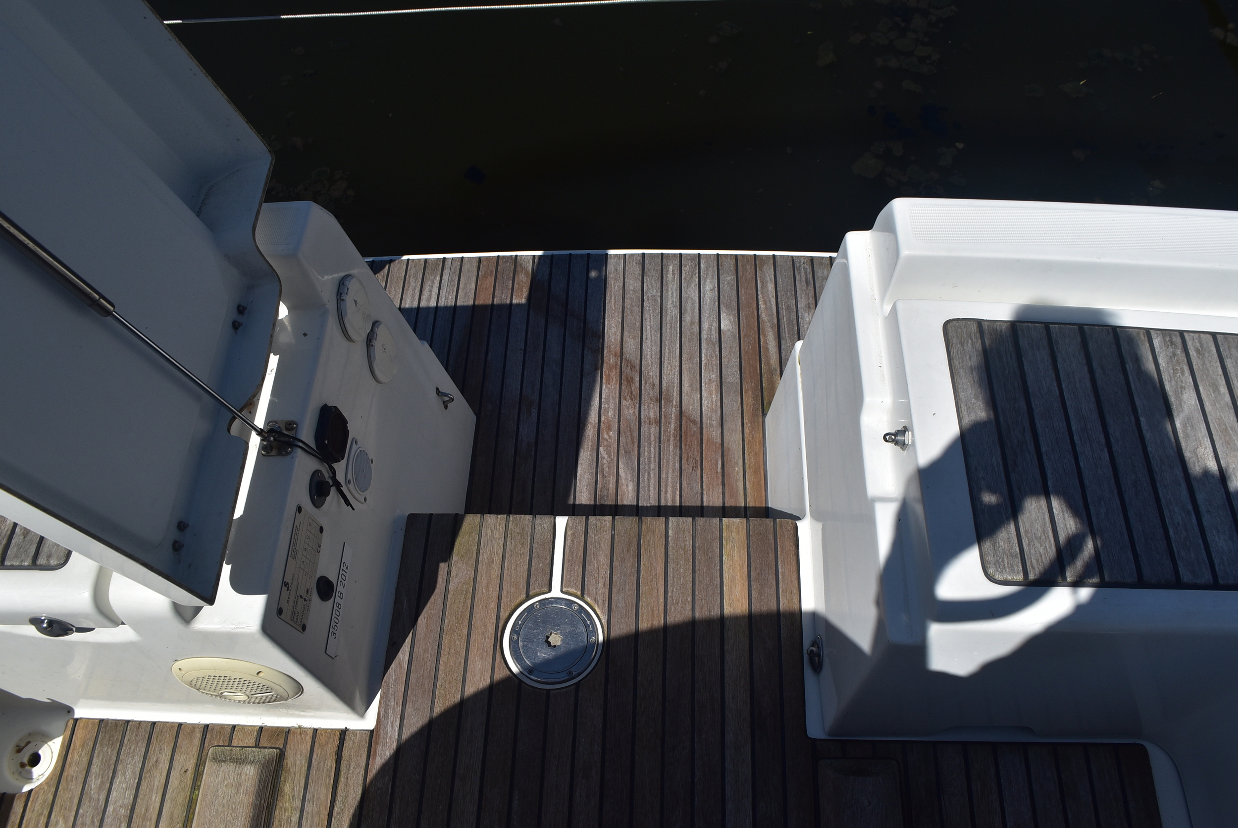 foto: 9 Beneteau Oceanis 37