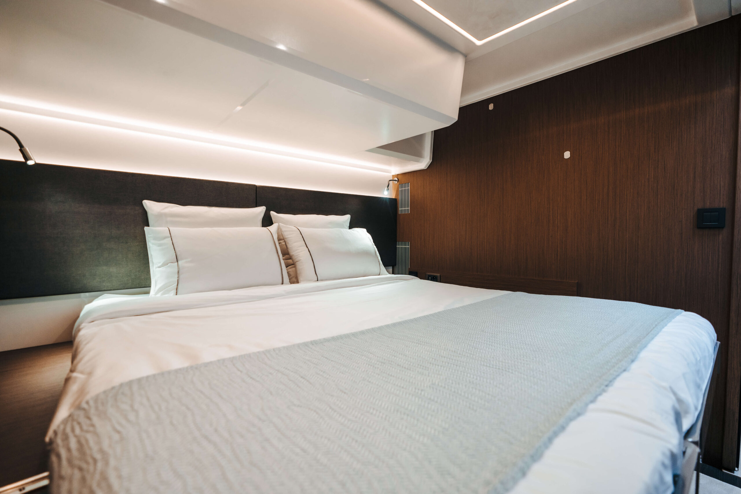 foto: 13 Prestige M48