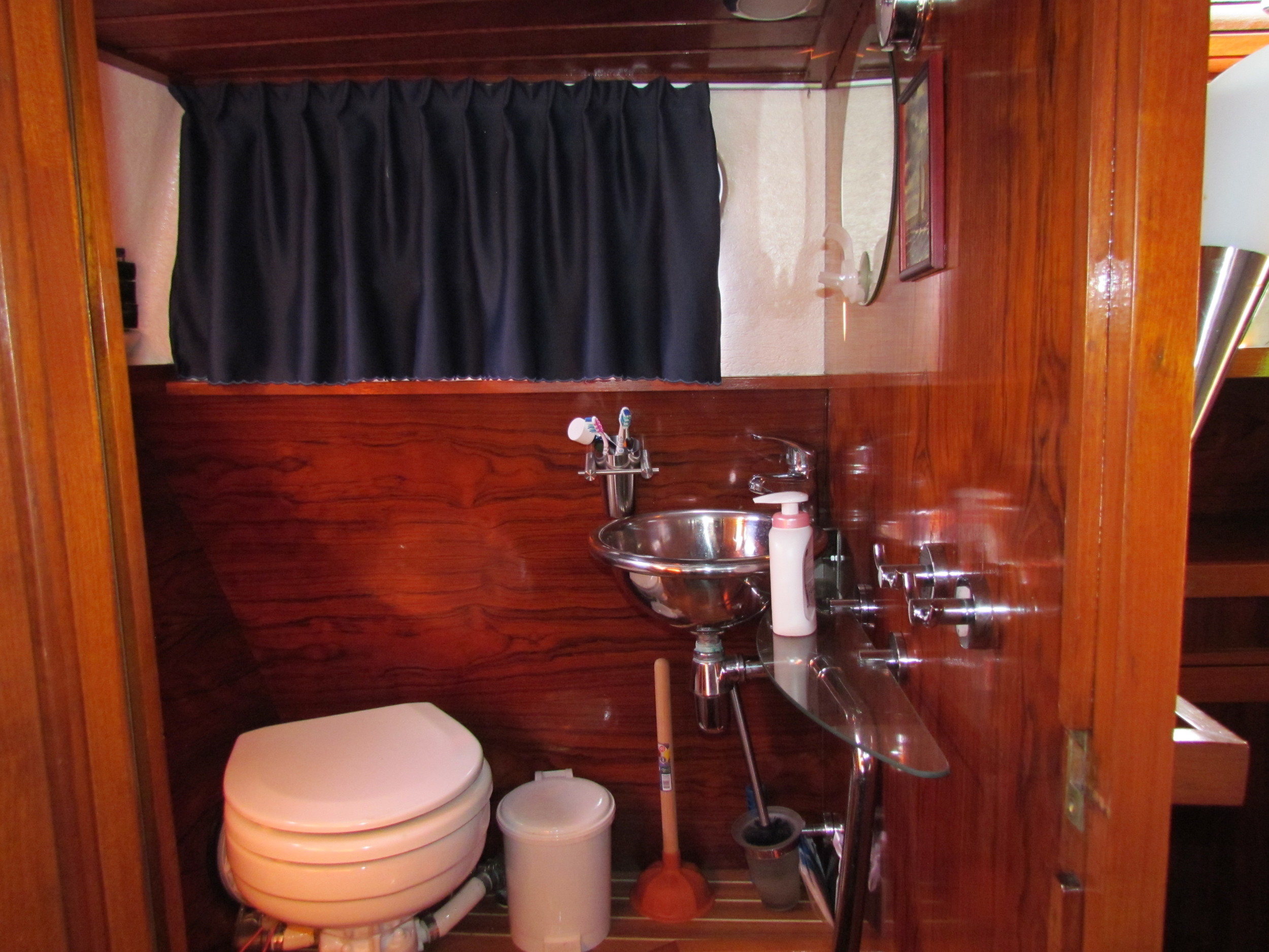 foto: 10 Curtevenne 950 GSAK