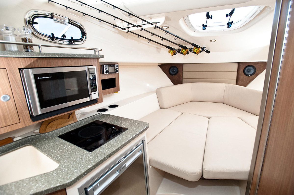 foto: 6 Boston Whaler 285 Conquest