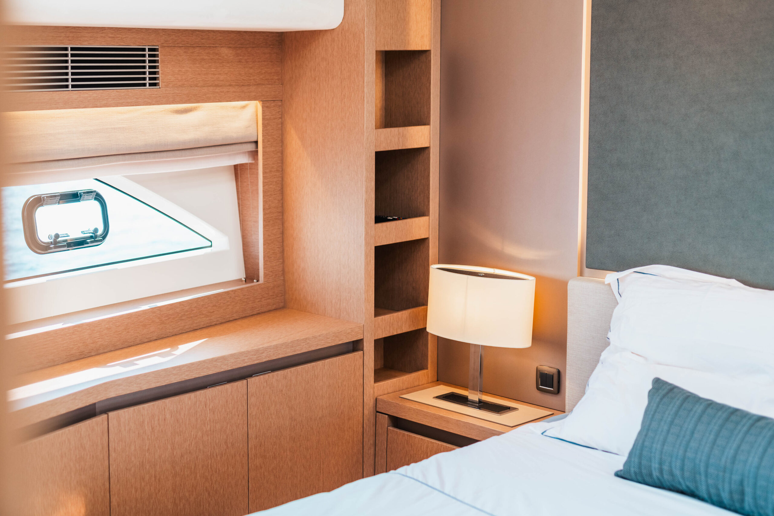 foto: 40 Prestige 690 flybridge