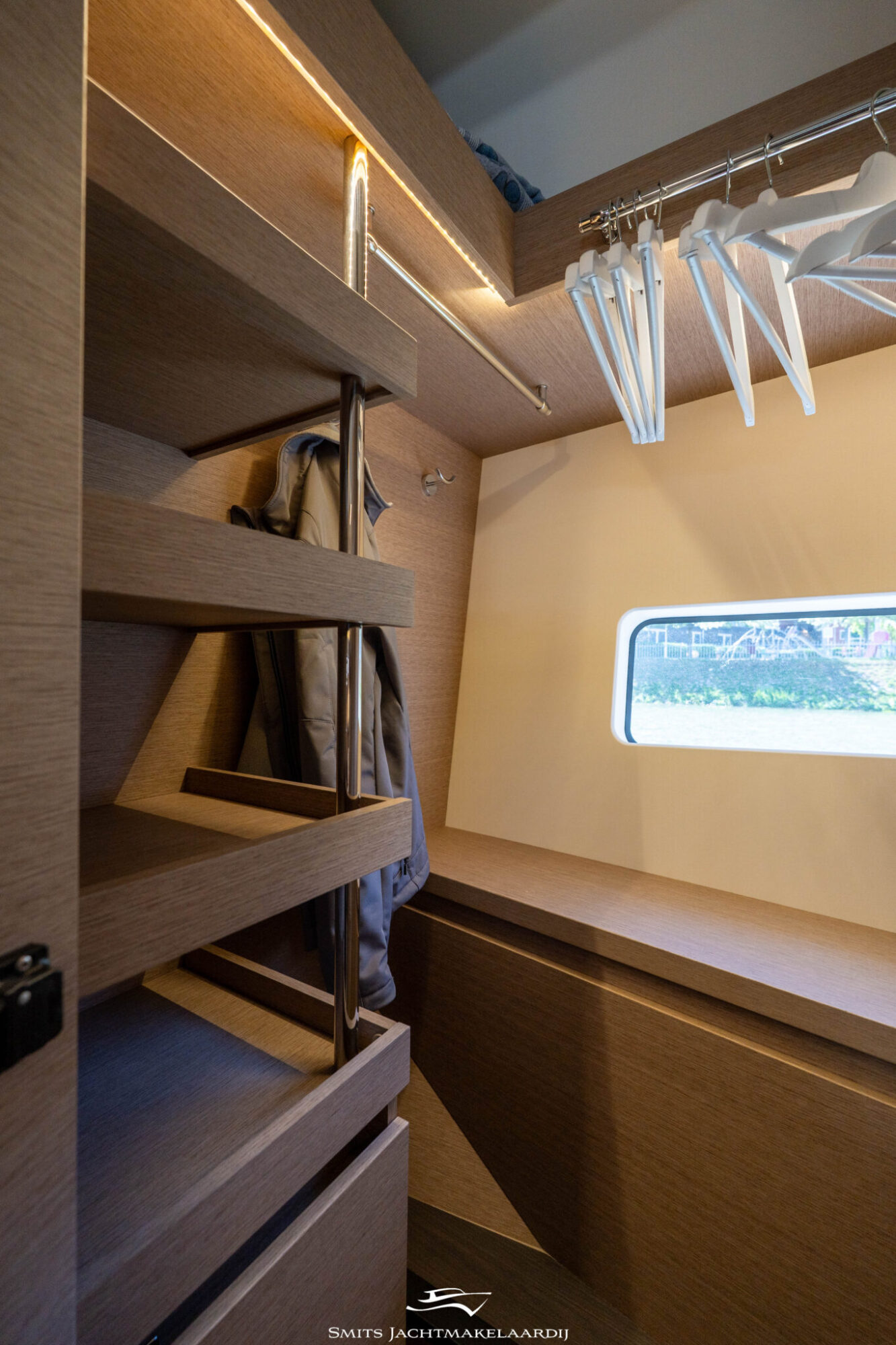 foto: 78 Prestige Prestige 590 Flybridge