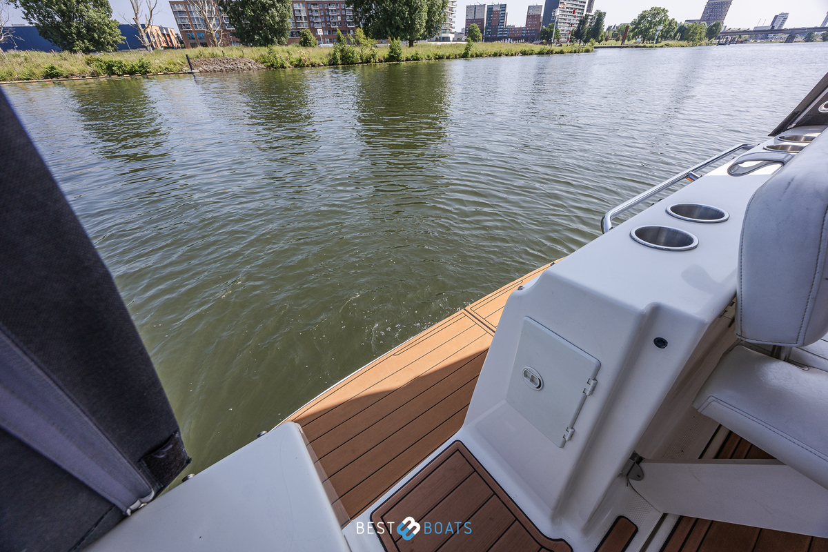 foto: 12 Bayliner 285 SB