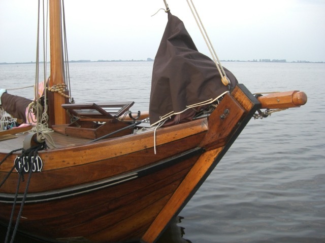 foto: 6 Visserman Pluut Platbodem