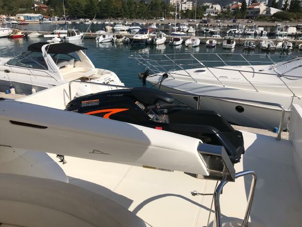 foto: 5 Azimut 55 E