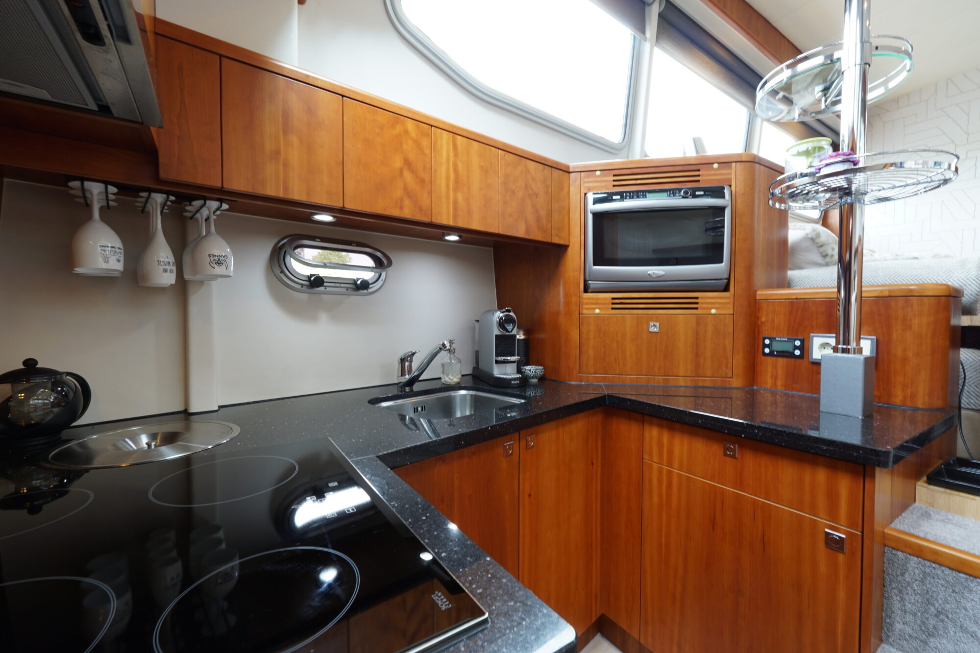 foto: 32 Van der Heijden Van der Heijden 14.00 Dynamic DeLuxe Cabrio
