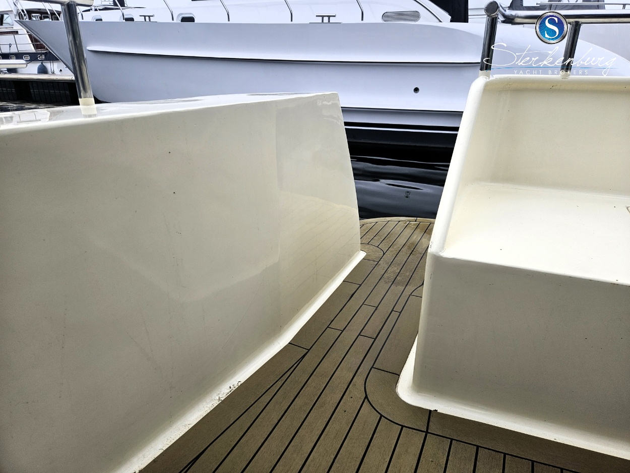 foto: 12 Stevens Nautical Easy 41/43 Fly